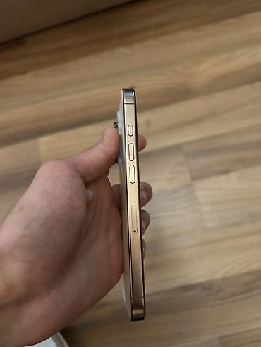 iphone 16 pro gold: IPhone 16 Pro, 128 GB, Qızılı, Face ID — 3