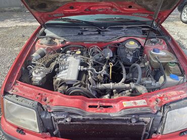 калпак на ауди: Audi 100: 1994 г., 2.3 л, Механика, Газ, Седан