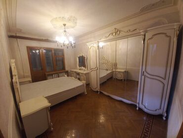 Uzunmüddətli kirayə mənzillər: 6-cı mikrorayon, Mirmahmud Kazimovski küçəsində (Alvadı marketlə — 4