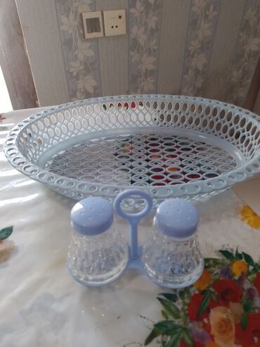 Digər dəstlər və servizlər: Kəsmə naxışlı şüşə-servis dəsti - 6 ədəd uzun qədəh – zərif kəsmə — 17