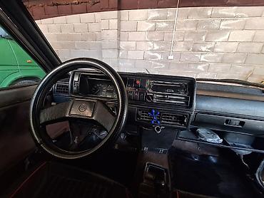 машина гольф 2: Volkswagen Golf: 1986 г., Механика, Бензин, Хэтчбэк — 5
