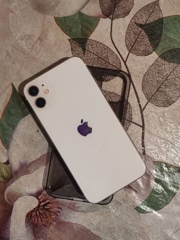 аккумулятор iphone x: IPhone 11, Б/у, 128 ГБ, Белый, Чехол, 78 %