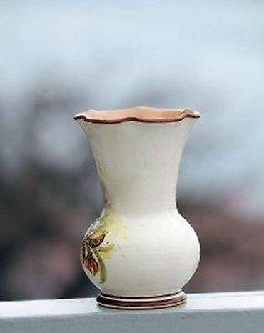 Stare vaze i dekor: SC Castelli vaza ORIGINAL. Made in ITALY. Signatura SC Castelli ( — 10