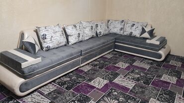 Угловые диваны: Продаю угловой диван 🛋 — 2