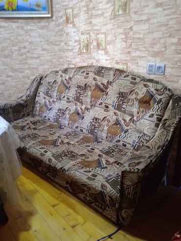 divan işlemiş: Divan, İşlənmiş, Açılan, Bazalı, Parça, Çatdırılma yoxdur