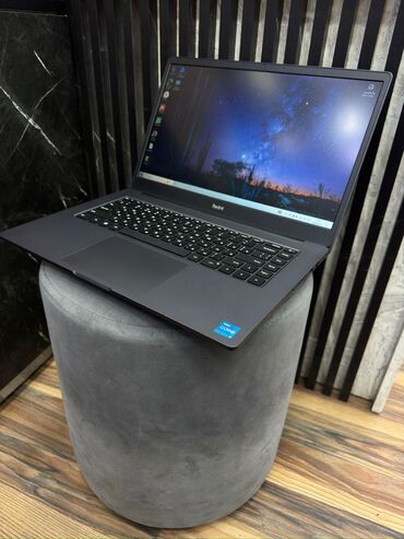Digər noutbuklar və netbuklar: Intel Core i3, 8 GB, 15.6 " lalafo.az -da Digər noutbuklar və netbuklar: Intel Core i3, 8 GB, 15.6 "