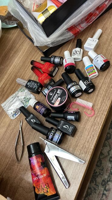 Kosmetika dəstləri: Kosmetik dəst, >10 məhsul — 7