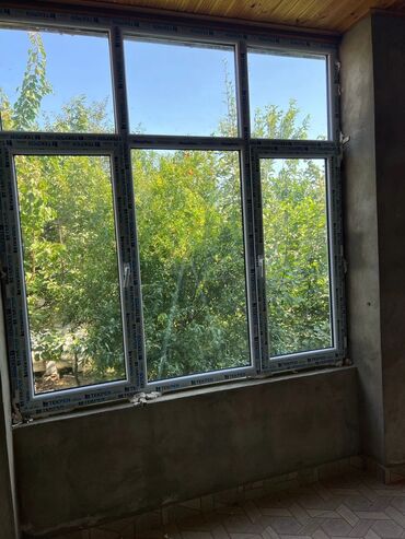 Plastik pəncərələr: Ağ rəngli plastik pəncərəler 1kv 55 manat
qapılar 90 manat — 18