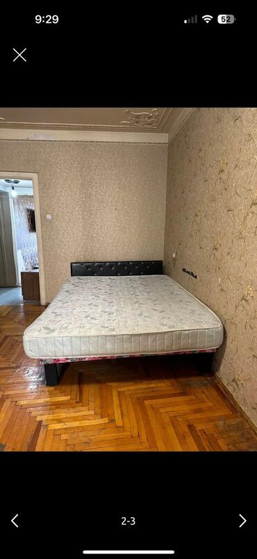 matras qiymətləri: Б/у, Двуспальная кровать, Без подьемного механизма, С матрасом, Без выдвижных ящиков, Азербайджан