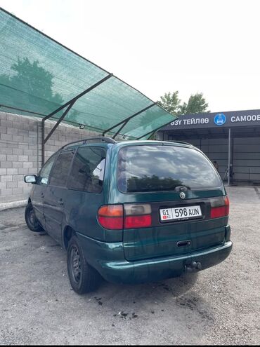 купить машину тойота королла: Volkswagen Sharan: 1996 г., 2 л, Механика, Бензин, Вэн/Минивэн