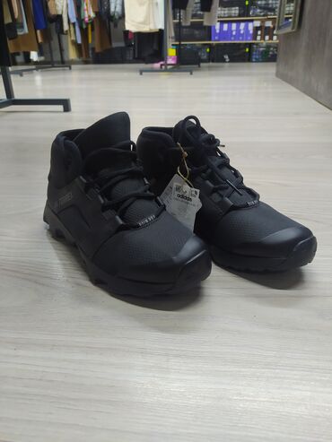 бутсы adidas adinova: Кроссовки adidas terrex voyager размер 40 at lalafo.kg бутсы adidas adinova: Кроссовки adidas terrex voyager размер 40