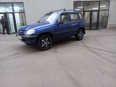 автомобиль шевроле импала: Chevrolet Niva: 2006 г., 1.7 л, Механика, Бензин, Внедорожник