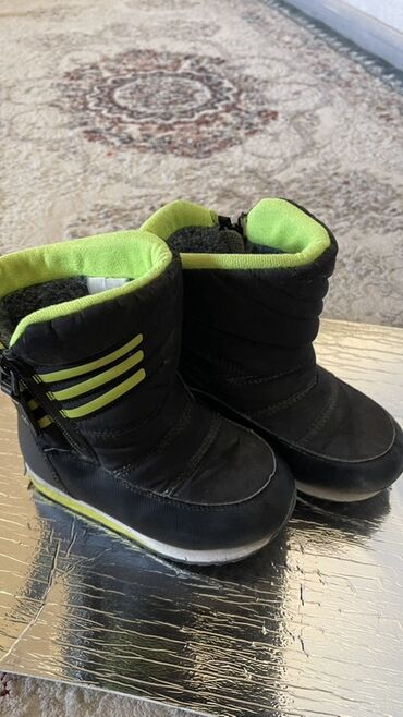 обувь рабочий: Детские зимние сапоги/валенки-дутики. - Цвет: черный с