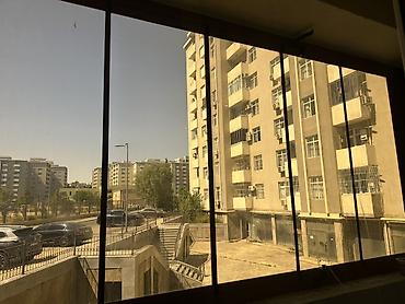 icare qaraj: Ev dizayninq uygun bawqa pencere qoyulacaq deye satilir.3 ildi qoyulub — 1