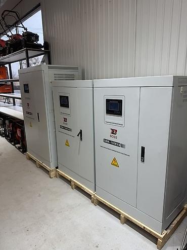 ups инвертор: Стабилизатор напряжения, Трехфазные — 2