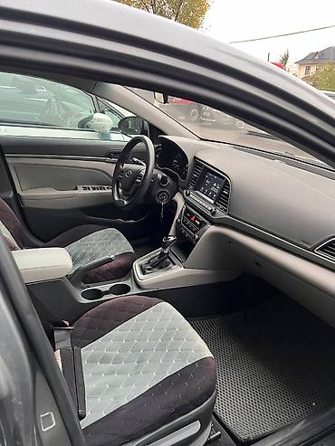 Продажа авто: Hyundai Elantra: 2017 г., 2 л, Автомат, Бензин, Седан — 4
