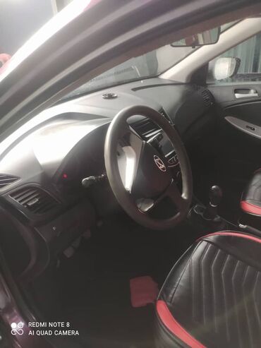 hyundai solaris аренда: Hyundai Solaris: 2013 г., 1.6 л, Механика, Бензин, Седан
