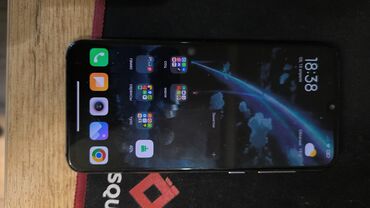 телефон трещина: Xiaomi, Mi 9 SE, Б/у, 128 ГБ, цвет - Фиолетовый, 2 SIM