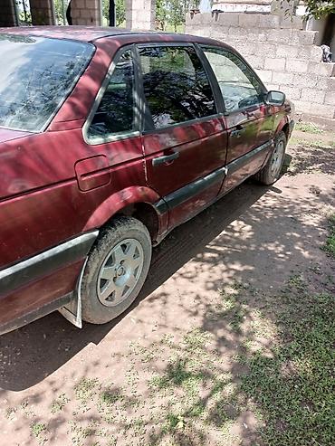 sprinter 315: Volkswagen Passat: 1989 г., Седан — 2