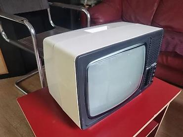 lov i ribolov u srbiji: STARI PORTABL CB TV RUDI ČAJAVEC | Stari portabl crno beli televizor — 3