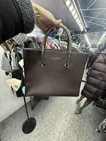 Классические сумки: Классическая сумка, Balenciaga, Турция, Материал: Натуральная кожа, Застежка на молнии, Женские, Б/у — 2