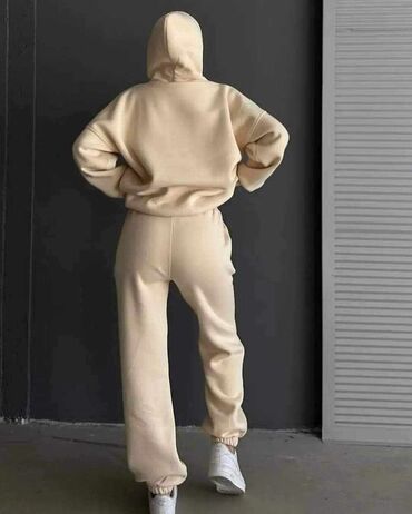 Gornji i donji deo: Full termo modeli
S M L
4300din
2 za 7500 na lalafo.rs — 12 Gornji i donji deo: Full termo modeli
S M L
4300din
2 za 7500 — 12