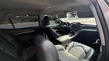 bye e5: Toyota Camry: 2021 г., 2.5 л, Автомат, Бензин, Седан — 4