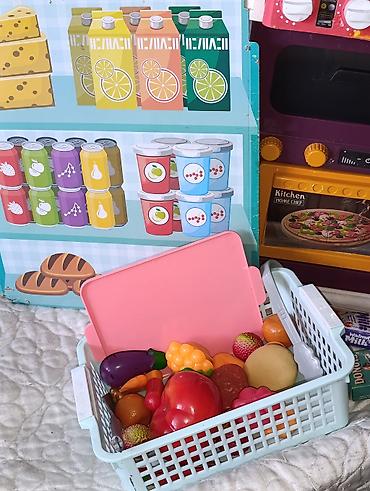 вертолетик в машину: Игрушечная кухня с музыкой и звуком варки,набор посуду,овощи и фрукты — 2
