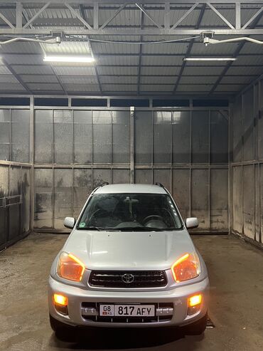 Toyota: Toyota RAV4: 2003 г., 1.8 л, Механика, Бензин, Кроссовер — 8