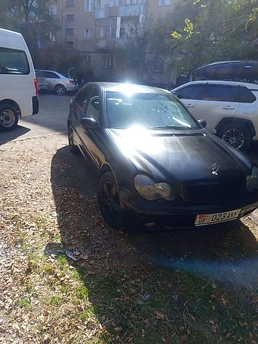 Mercedes-Benz C-Class: 2003 г., 1.8 л, Автомат, Бензин, Седан