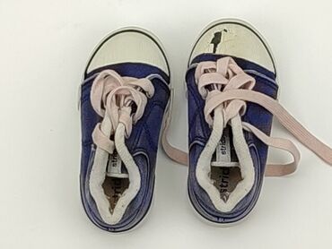 kapcie dla dzieci rozmiar 21: Baby shoes, 19, condition - Fair
