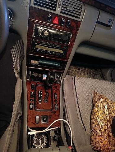 Mercedes-Benz: Mercedes-Benz E-Class: 2000 г., 3.2 л, Типтроник, Бензин, Седан — 8