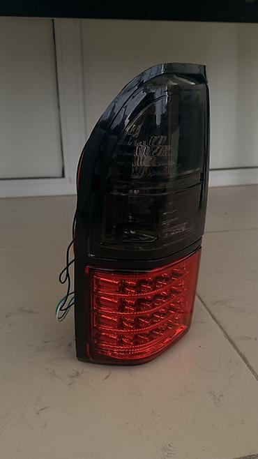 Автозапчасти: Комплект стоп-сигналов Toyota Новый — 2