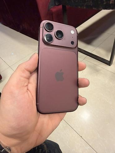 telefonlar iphone: IPhone 18 Pro, 256 GB, Bordo, Face ID — 1
