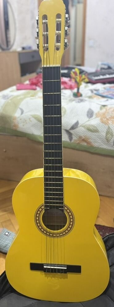gitara qiymətləri: Satışda: Tansen klassik gitara + orijinal yumşaq futlyar - Brend