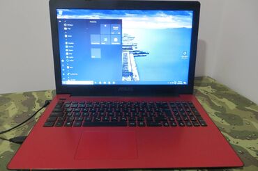 ASUS: 4 GB OZU — 4