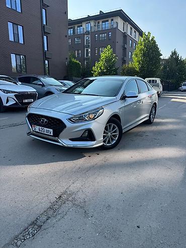 Продажа авто: Hyundai Sonata: 2019 г., 2 л, Автомат, Газ, Седан — 4