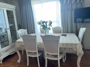 Masa və oturacaq dəstləri: Qonaq otağı üçün, Açılmayan, Dördbucaq masa — 4