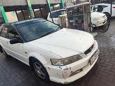 step: Honda Accord: 2000 г., 2.3 л, Автомат, Газ, Универсал — 6