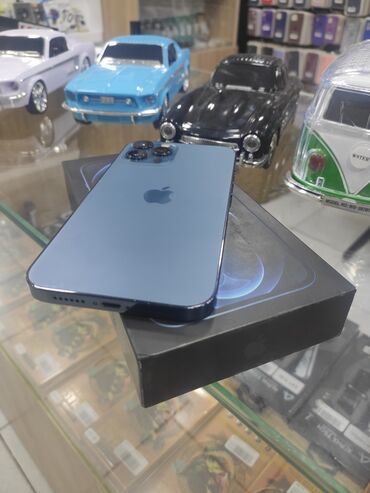 iphone gence: IPhone 12, Mavi, Face ID