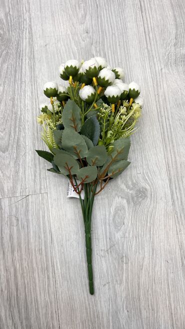 Süni güllər: Suni gullerin topdan perakenden satisi
5 azn baslayan qiymetler — 29