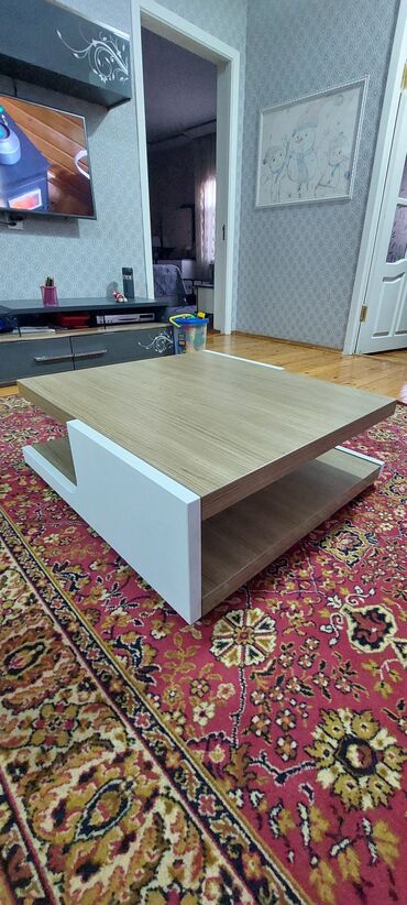 tap az islenmis stol stul: Yeni, Jurnal masası, Dördbucaq masa, Açılmayan, Türkiyə