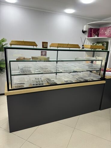 Rəf vitrinləri: 0-dan kofeşop, şirniyyat mağazası kimi biznes qurmaq istəyənlər üçün — 4