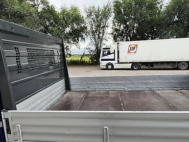 грузовой авто: Mercedes‑Benz Sprinter Свежо пригнать освеженный Объем 2,2 Год 2008 — 6