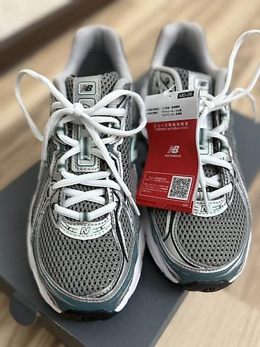 dri fit: Кроссовки New Balance 740 в серо-мятной расцветке. Модель выполнена в — 2