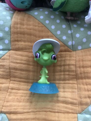 Игрушки: Продаю б/у игрушки в оригинале от McDonald’s, были куплены в — 7