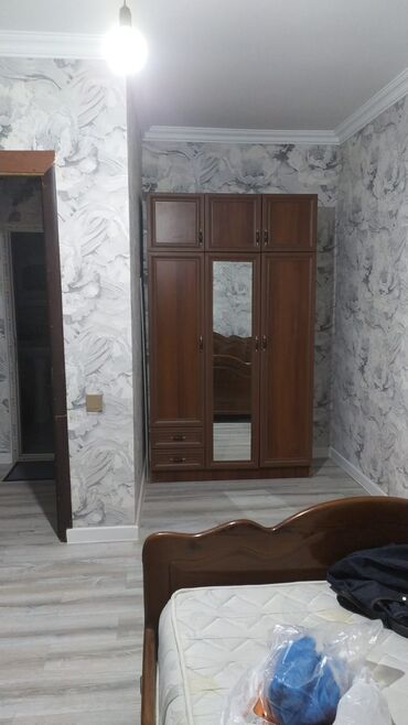 Uzunmüddətli kirayə mənzillər: Kirayə verilən 2 otaqlı mənzil – tam mebellidir - Otaq: geniş — 8