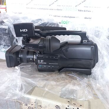 видео камеры: Sony HD1500. Gəlmə kameradır. üzərində 1 daş və adaptr verilir. Çox