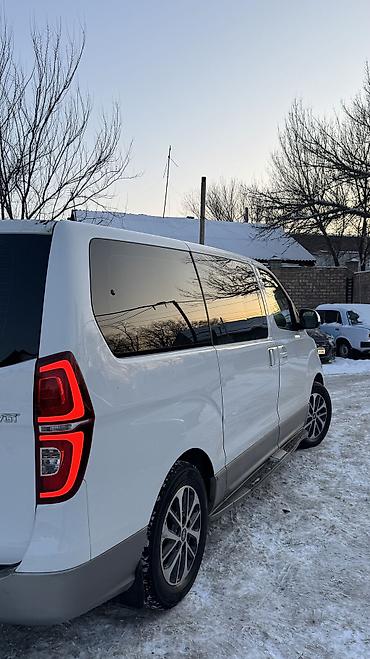 Hyundai: Hyundai H-1 (Grand Starex): 2019 г., 2.5 л, Дизель, Минивэн — 16
