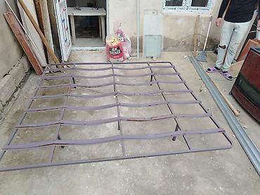Metall çarpayı karkası - Material: qalın divarlı dəmir/profil borudan